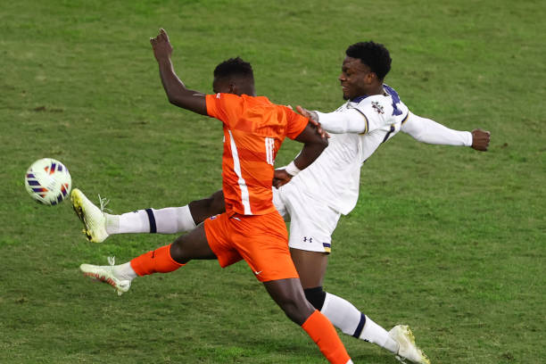 范围内的普 范围内的普