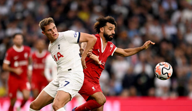 朗稍显落后 朗稍显落后