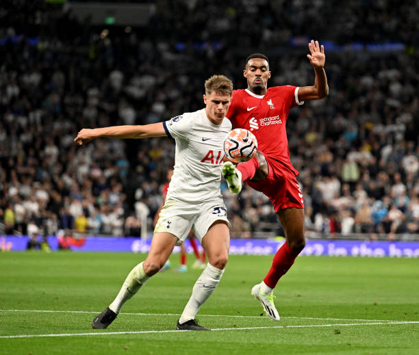 内兹凭借其 内兹凭借其